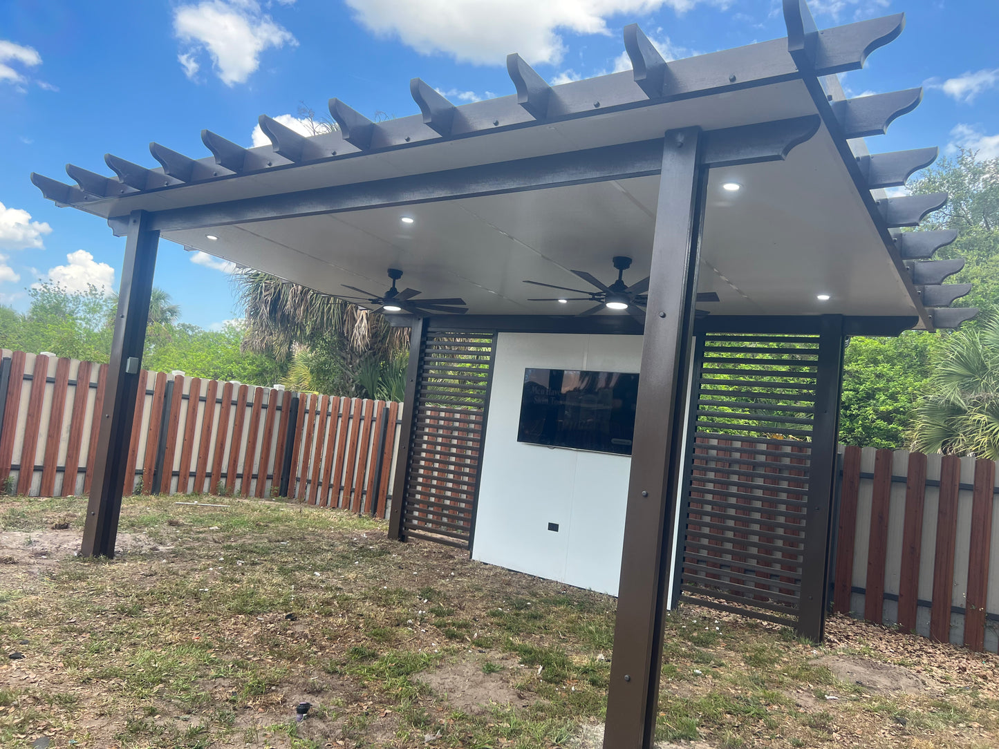 Make an appointment for free consultation